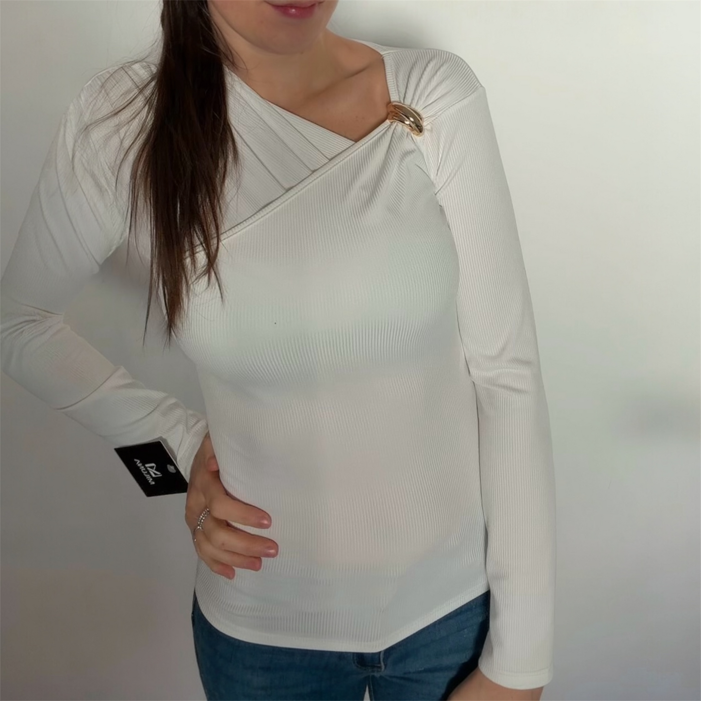 BASIC LUXE